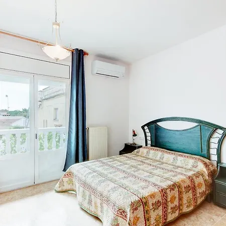 Requesens 63 - Immo Barneda Holiday home