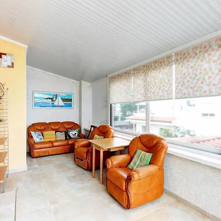 Requesens 63 - Immo Barneda * Empuriabrava