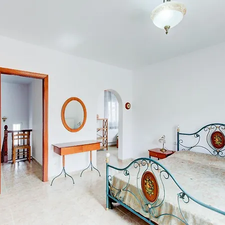 Requesens 63 - Immo Barneda Holiday home