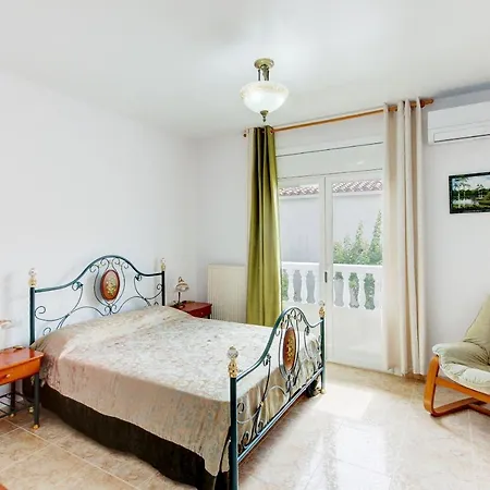 Requesens 63 - Immo Barneda Holiday home Empuriabrava
